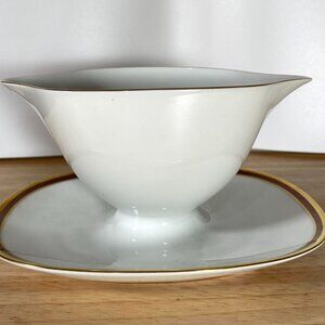 ROSENTHAL - CONTINENTAL 3483 Gravy Boat with Attached Underplate -Gold Trim, NEW
